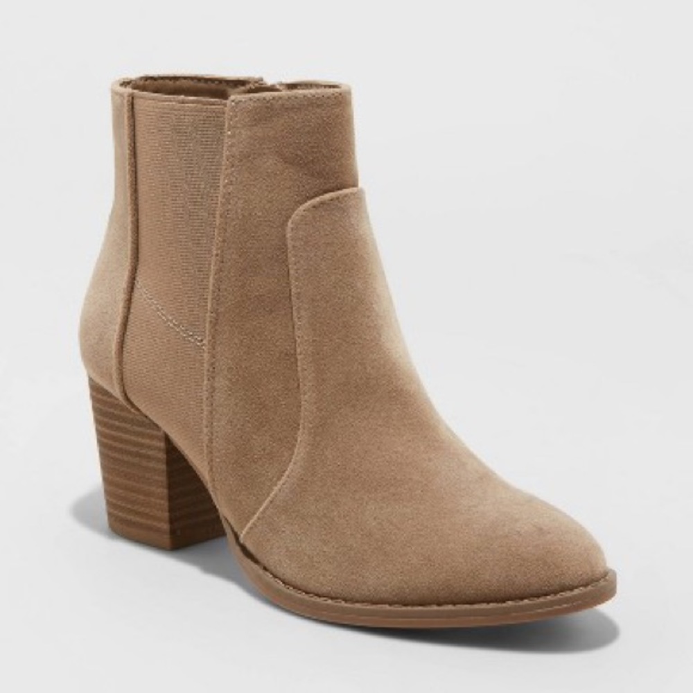 Universal Thread Taupe Ankle Bootie